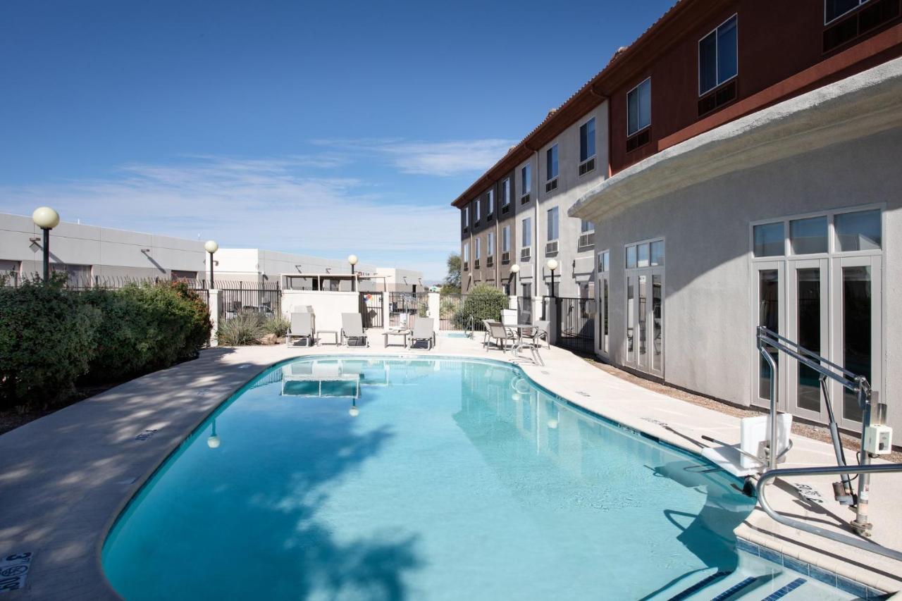 Holiday Inn Express & Suites Tucson By Ihg Dış mekan fotoğraf