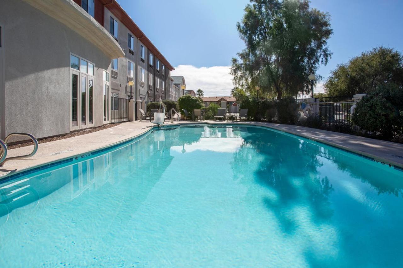 Holiday Inn Express & Suites Tucson By Ihg Dış mekan fotoğraf